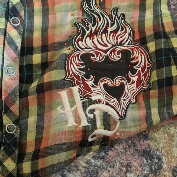 Harley Davidson shirt - Picture 2 of 4